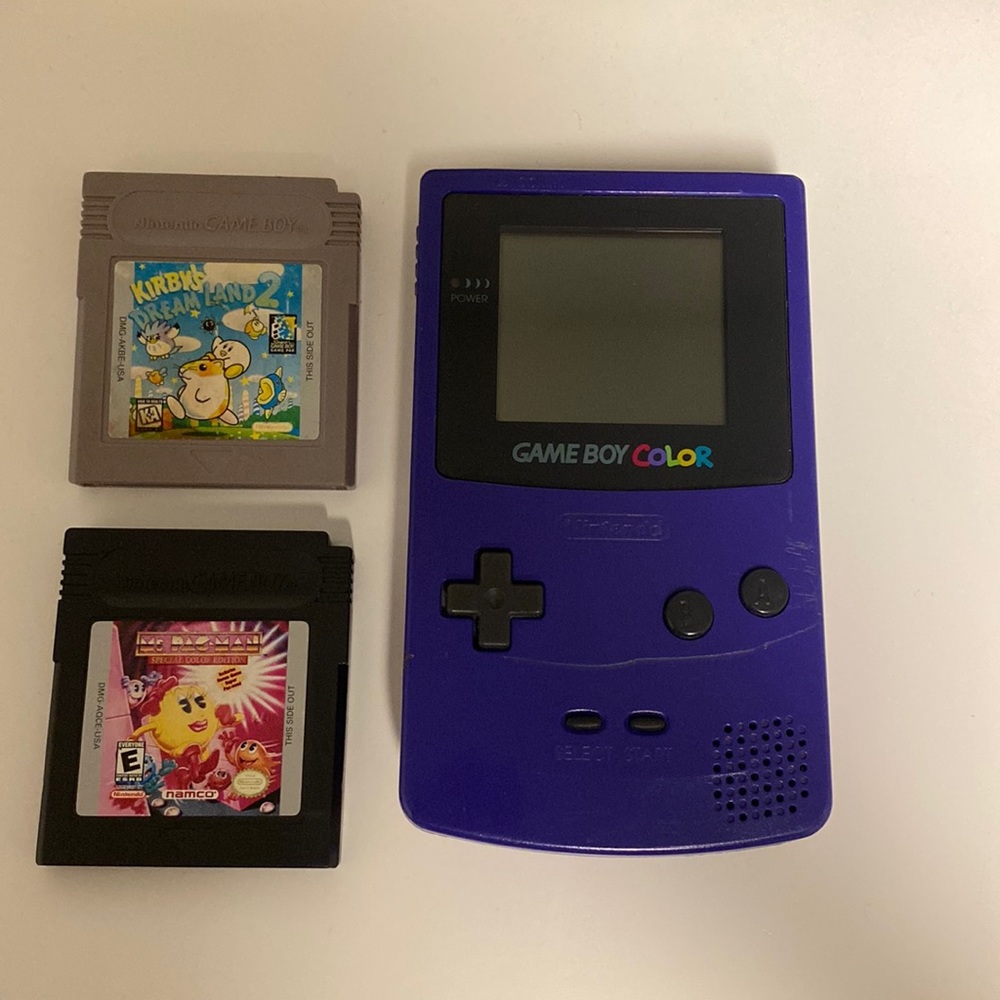 Nintendo Gameboy color plus Ms. Pac-man and Kirbys Dream land 2